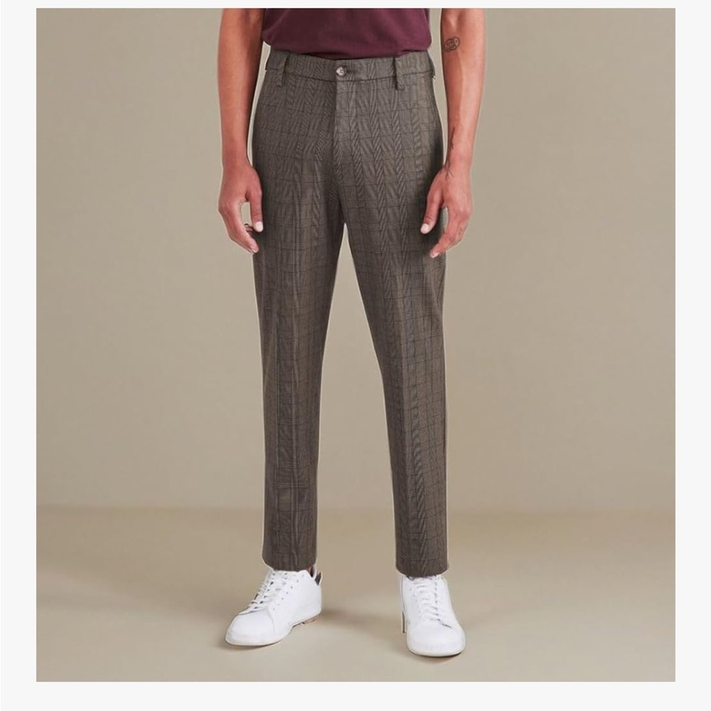 🆕 Dockers men’s slim fit workday khaki smart 360 flex